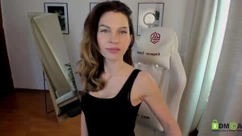 Selena online show from February 7, 9:47 am