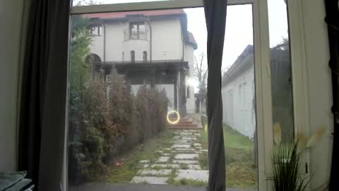 Snapshot of selena_reeves chatting on January 12, 9:51 am Selena online show from January 12, 9:51 am