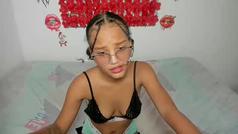 selena_sexi1 online show from December 16, 8:14 pm