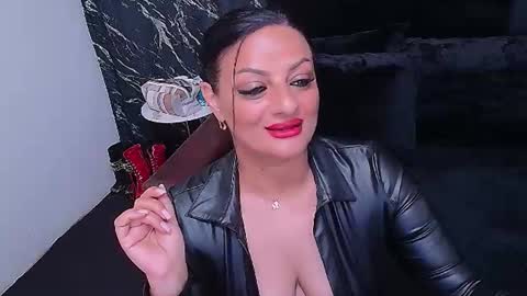 Selene online show from July 25, 5:05 am