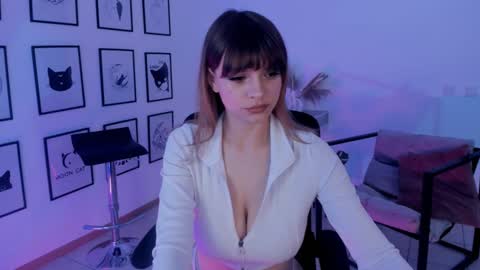 Snapshot of selenadearden chatting on December 28, 4:52 pm Selena ntmy online show from December 28, 4:52 pm