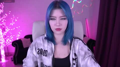 selenairis online show from January 14, 10:25 pm