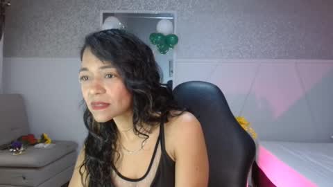 Selene online show from March 19, 1:59 pm