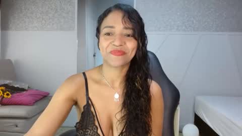 Selene online show from March 29, 1:33 pm