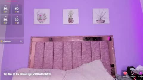 selene_cute05 online show from May 15, 11:45 pm