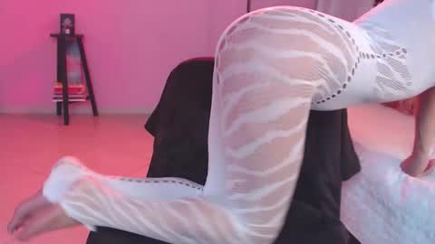 Snapshot of selene_gils chatting on November 13, 1:26 am nathy online show from November 13, 1:26 am