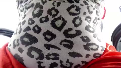 Snapshot of selene_mom chatting on November 26, 5:14 pm selene online show from November 26, 5:14 pm