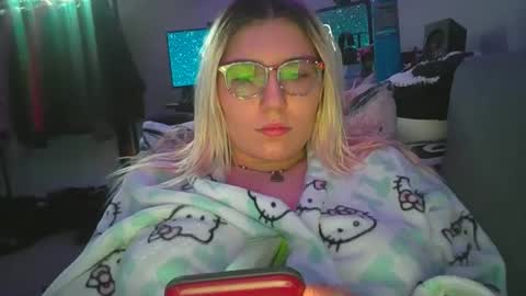 Selene online show from January 31, 4:48 pm