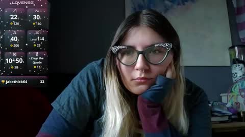 Selene online show from October 20, 2:17 pm