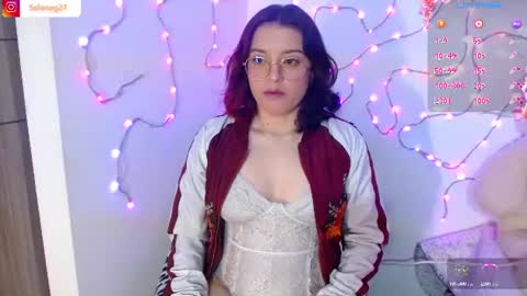 Snapshot of seleneg chatting on July 3, 4:30 am Selene G online show from July 3, 4:30 am