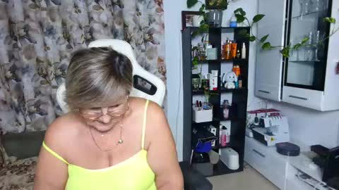 Snapshot of selenna57 chatting on December 8, 1:56 am Selenna online show from December 8, 1:56 am