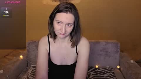 selestiasonata online show from February 22, 1:40 am