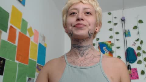 Snapshot of seley222 chatting on May 29, 5:33 pm Ask me online show from May 29, 5:33 pm