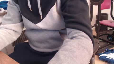 selfsuckermbb online show from November 19, 5:02 pm