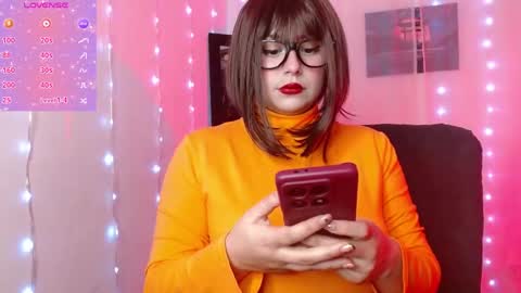 Snapshot of selikayle chatting on May 7, 3:23 am Selen online show from May 7, 3:23 am