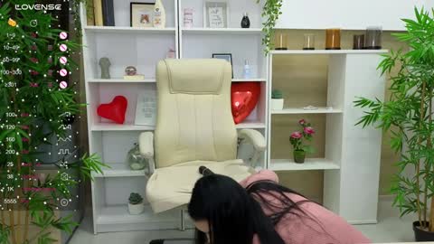 Snapshot of selinesole_ chatting on December 9, 8:44 pm Seline online show from December 9, 8:44 pm