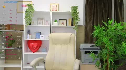 Snapshot of selinesole_ chatting on March 11, 5:02 pm Seline online show from March 11, 5:02 pm