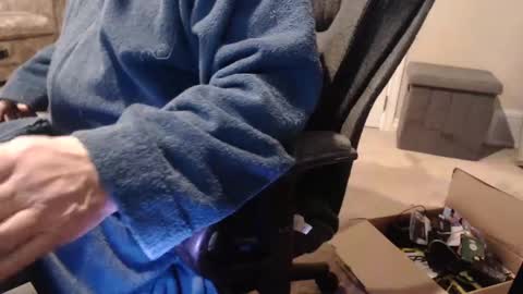 selkie2s online show from February 4, 3:54 am