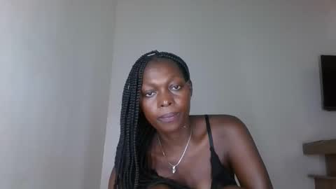 sellinprinces online show from October 26, 7:25 am