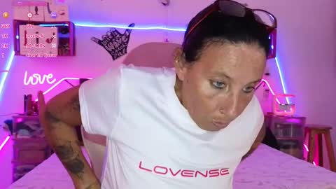 Selvaggia Del Caribe online show from January 27, 8:49 pm