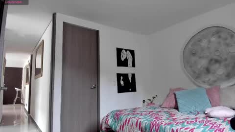 Snapshot of selyn_ chatting on May 10, 3:28 pm Selyn online show from May 10, 3:28 pm