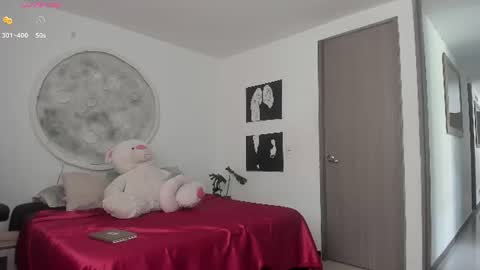 Snapshot of selyn_ chatting on July 2, 12:22 pm Selyn online show from July 2, 12:22 pm