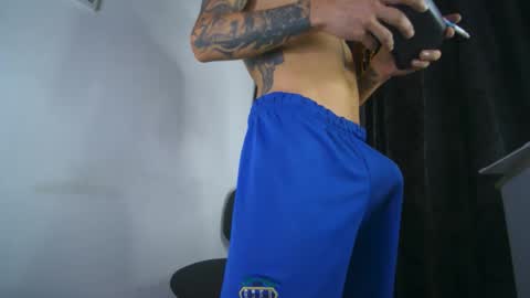 sem_alas online show from October 10, 3:27 am