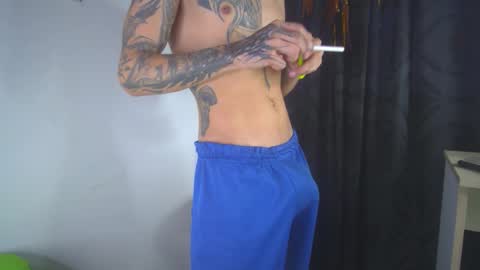 sem_alas online show from January 11, 8:47 pm