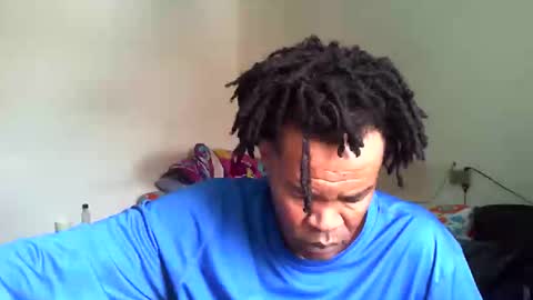 Snapshot of semental24cm chatting on January 6, 5:59 pm semental24cm online show from January 6, 5:59 pm