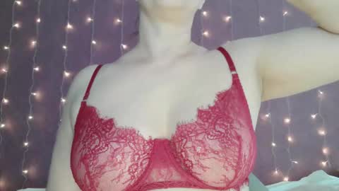 Snapshot of send_me chatting on March 14, 5:57 am send me online show from March 14, 5:57 am