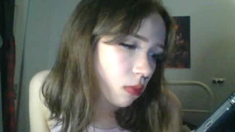 Snapshot of sendforesme chatting on February 16, 4:53 am goddess esme  online show from February 16, 4:53 am