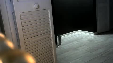 senecathestoic25 online show from January 13, 5:02 am