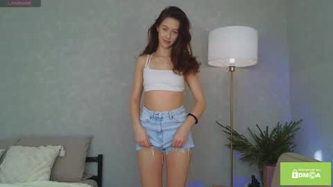 Snapshot of sensationnew chatting on December 23, 9:29 am sensationnew online show from December 23, 9:29 am