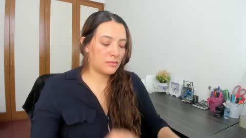 Samantha -  online show from December 3, 6:28 pm