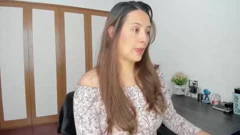 Samantha -  online show from October 8, 8:50 pm