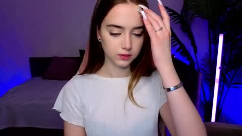 Snapshot of sensual_amy_ chatting on April 7, 1:50 am Emily online show from April 7, 1:50 am