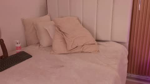 Sensual Kim77 online show from April 25, 1:41 pm