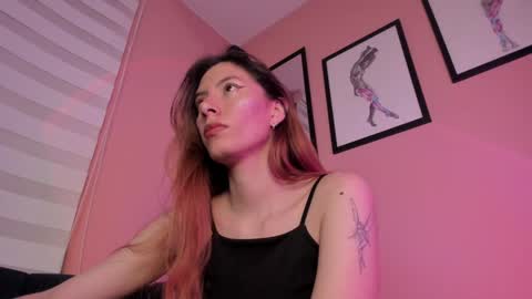 Snapshot of sensualjanex chatting on May 30, 8:33 am Jane online show from May 30, 8:33 am