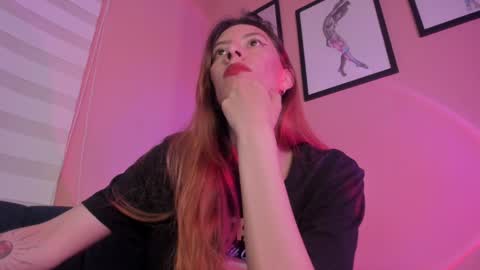 Snapshot of sensualjanex chatting on June 7, 5:44 am Jane online show from June 7, 5:44 am