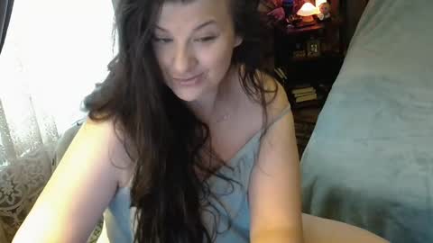 Snapshot of sentfrmheaven chatting on March 4, 1:17 pm Tara online show from March 4, 1:17 pm