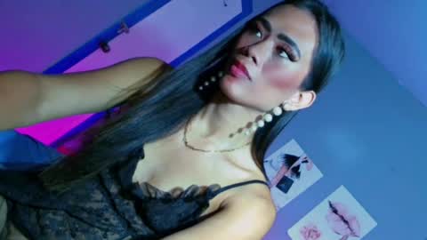 Snapshot of senyora_evangelista chatting on July 13, 2:42 pm senyora_evangelista online show from July 13, 2:42 pm