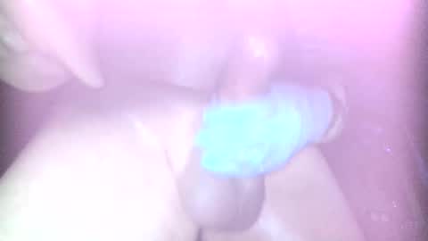 Snapshot of septpouce77 chatting on December 3, 4:47 am septpouce77 online show from December 3, 4:47 am