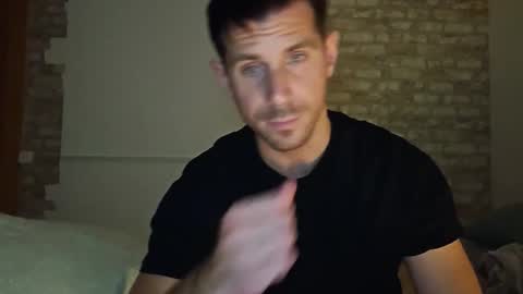 Snapshot of serafino94 chatting on March 5, 2:51 am serafino94 online show from March 5, 2:51 am