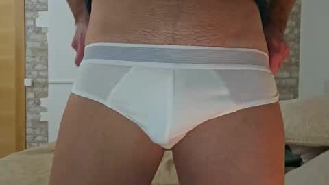 Snapshot of serafino94 chatting on March 7, 8:50 pm serafino94 online show from March 7, 8:50 pm