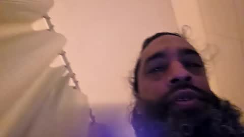 Snapshot of serani02 chatting on June 8, 12:03 am Serani online show from June 8, 12:03 am