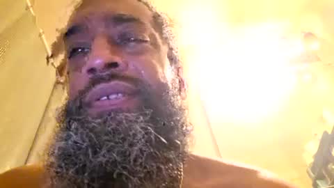 Snapshot of serani02 chatting on June 15, 12:18 pm Serani online show from June 15, 12:18 pm