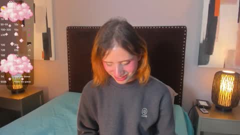 Seraphine star online show from February 8, 10:02 pm