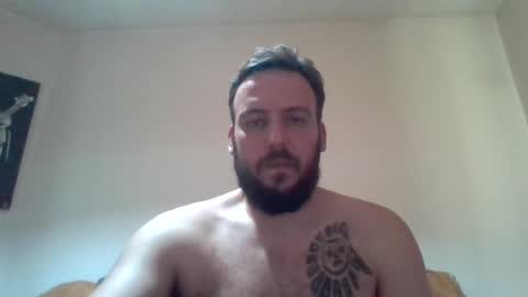 Snapshot of serbianguy8 chatting on July 1, 9:00 am serbianguy8 online show from July 1, 9:00 am