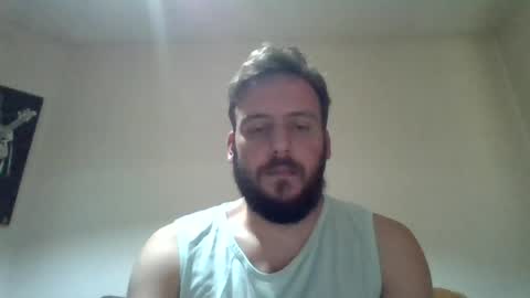 Snapshot of serbianguy8 chatting on July 13, 4:26 am serbianguy8 online show from July 13, 4:26 am