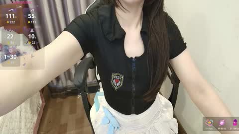 Snapshot of serena_angel18 chatting on November 12, 12:33 am Serena online show from November 12, 12:33 am